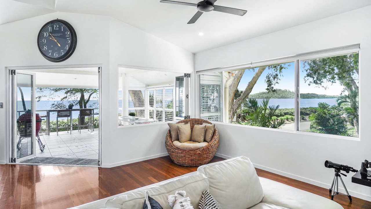 Photo of Livingroom in Clifton Beach