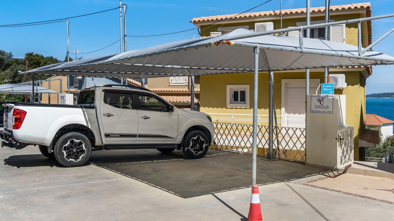 Photo of Outdoor in Nikiana