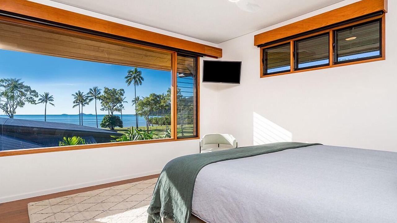 Photo of Bedroom in Flametree