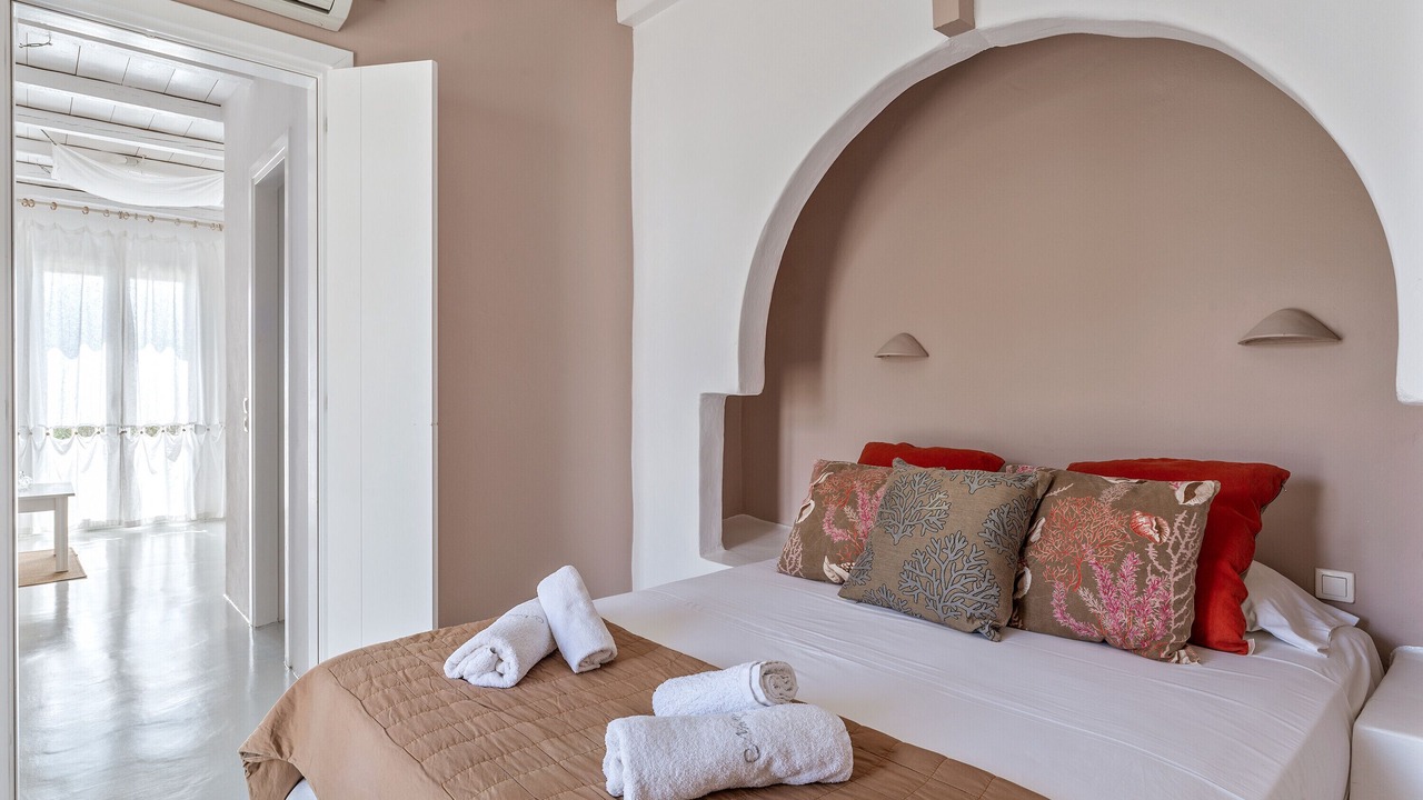 Photo of Bedroom in Kionia