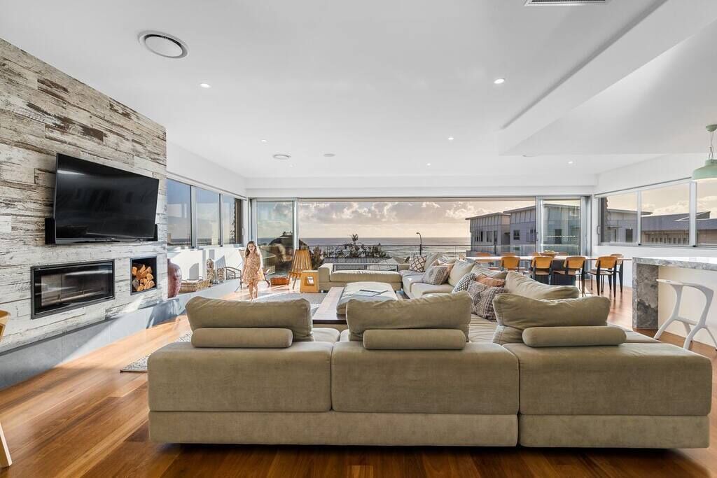 Photo of Livingroom in Currumbin