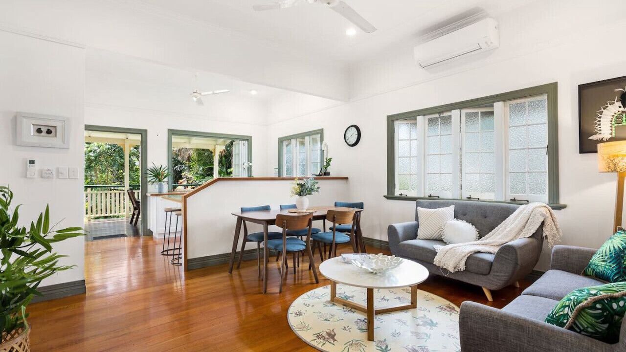 Photo of Livingroom in Edge Hill