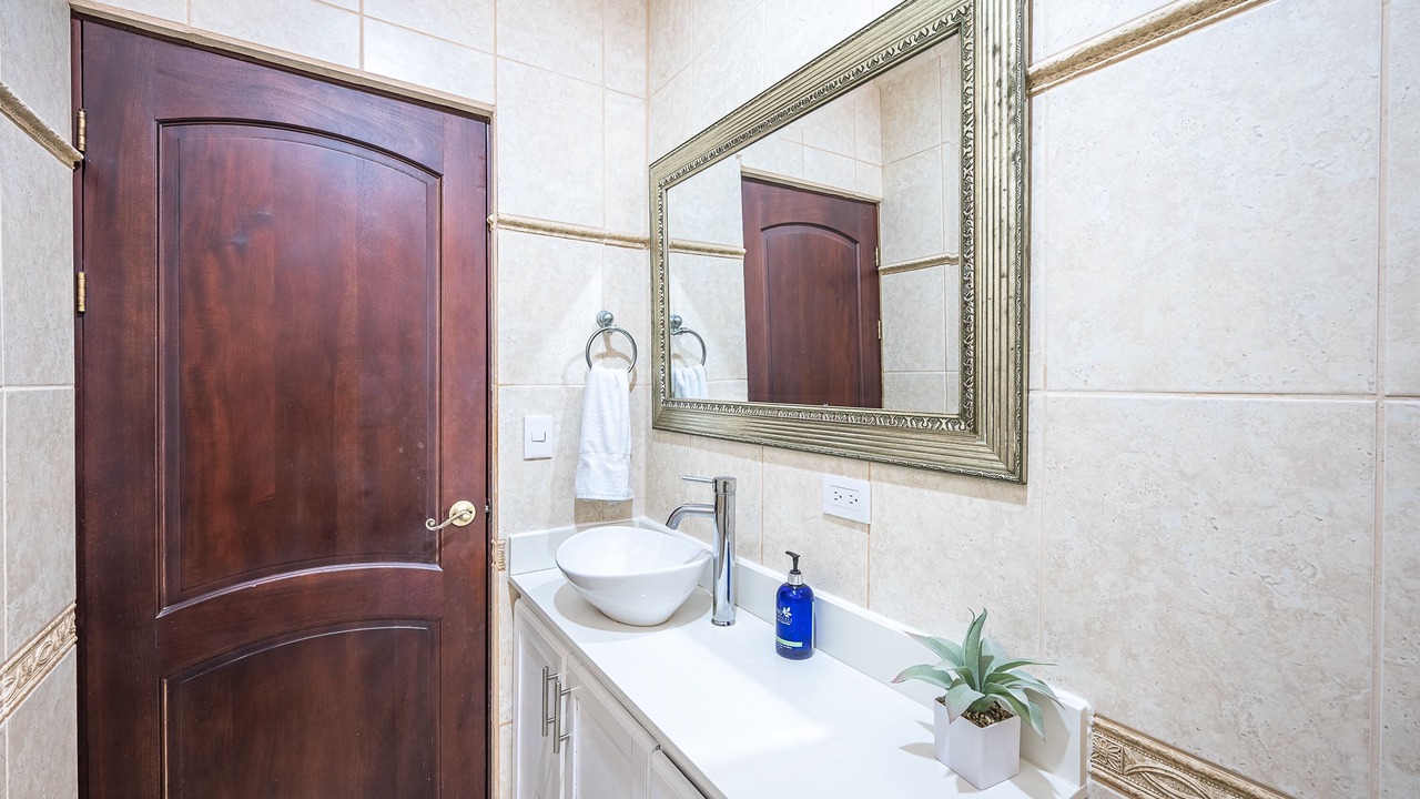 Photo of Bathroom in Barrio Los Villalobos