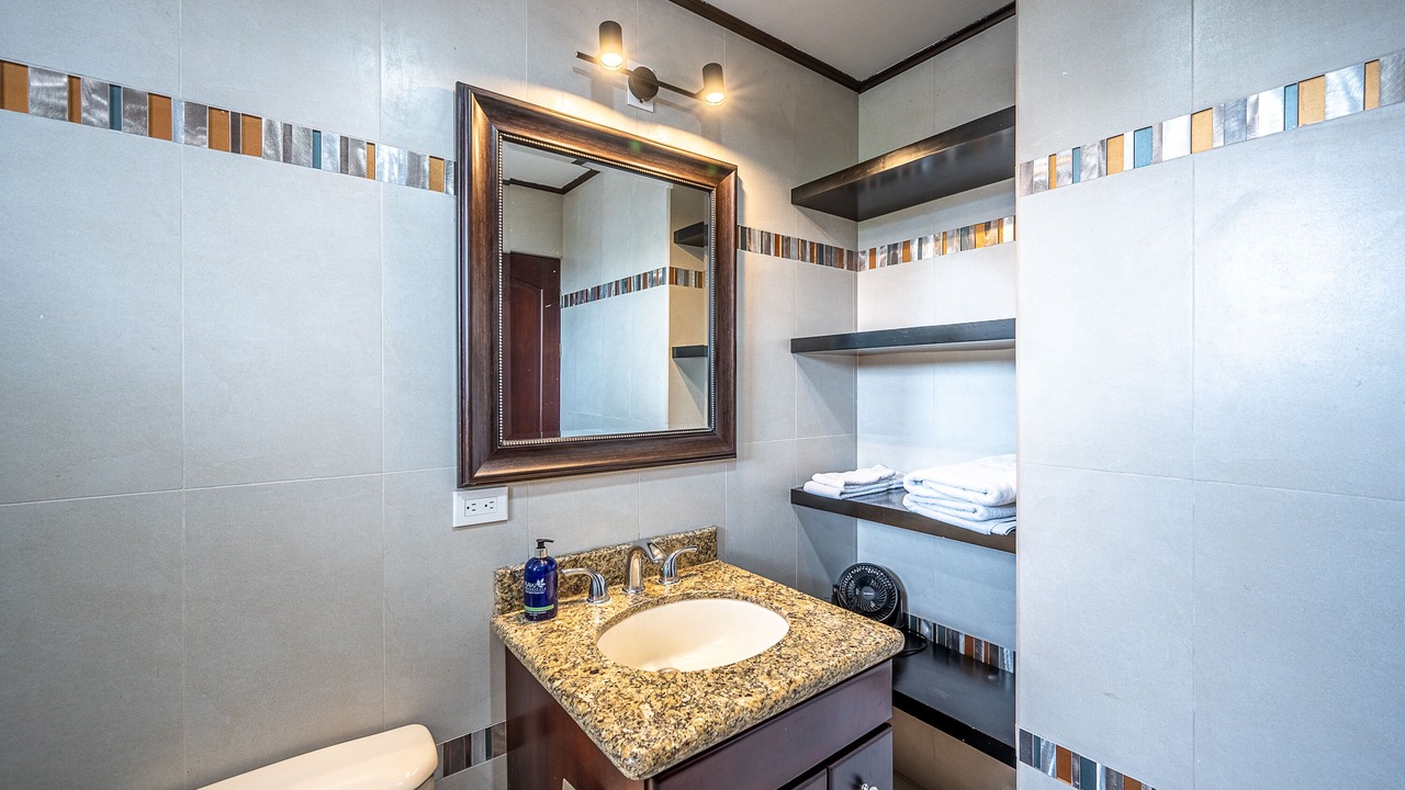 Photo of Bathroom in Barrio Los Villalobos