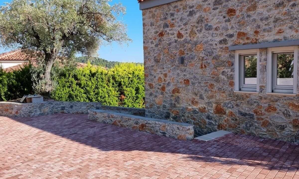 Photo of Outdoor in Kolios
