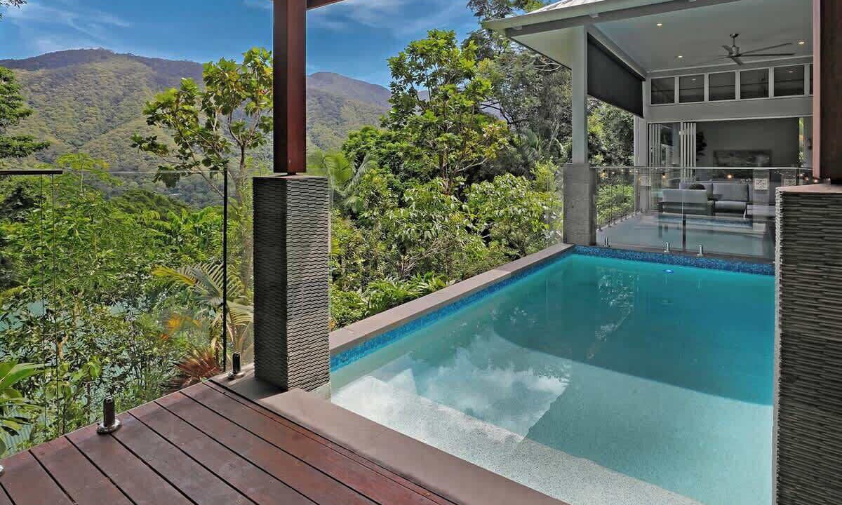 Photo of Outdoor in Redlynch
