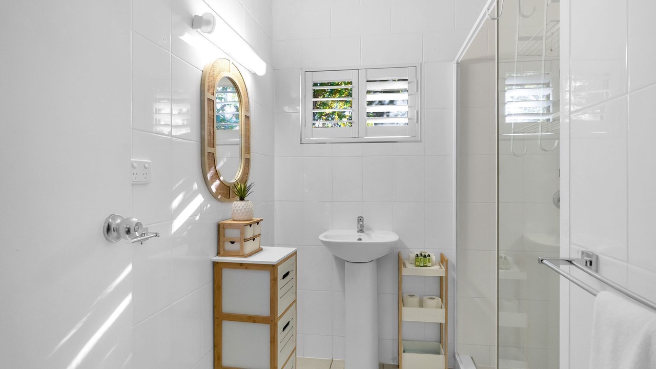 Photo of Bathroom in Trinity Beach