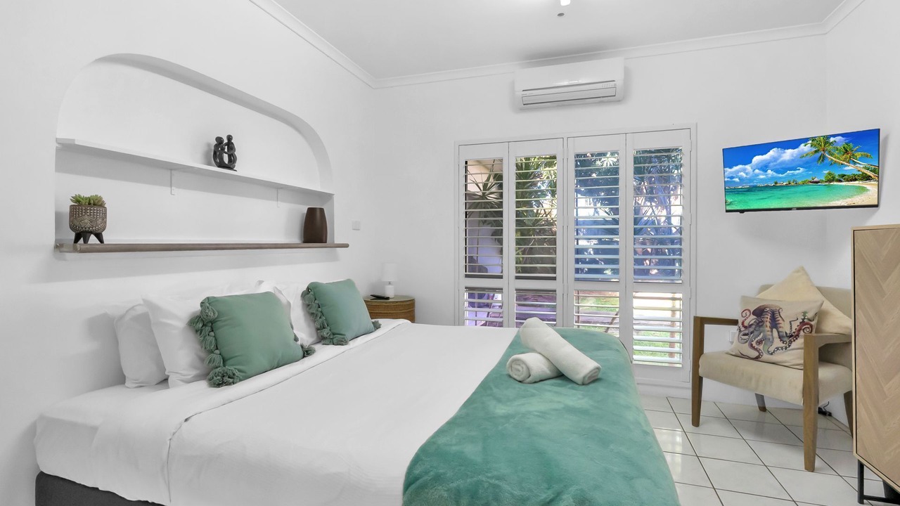 Photo of Bedroom in Trinity Beach