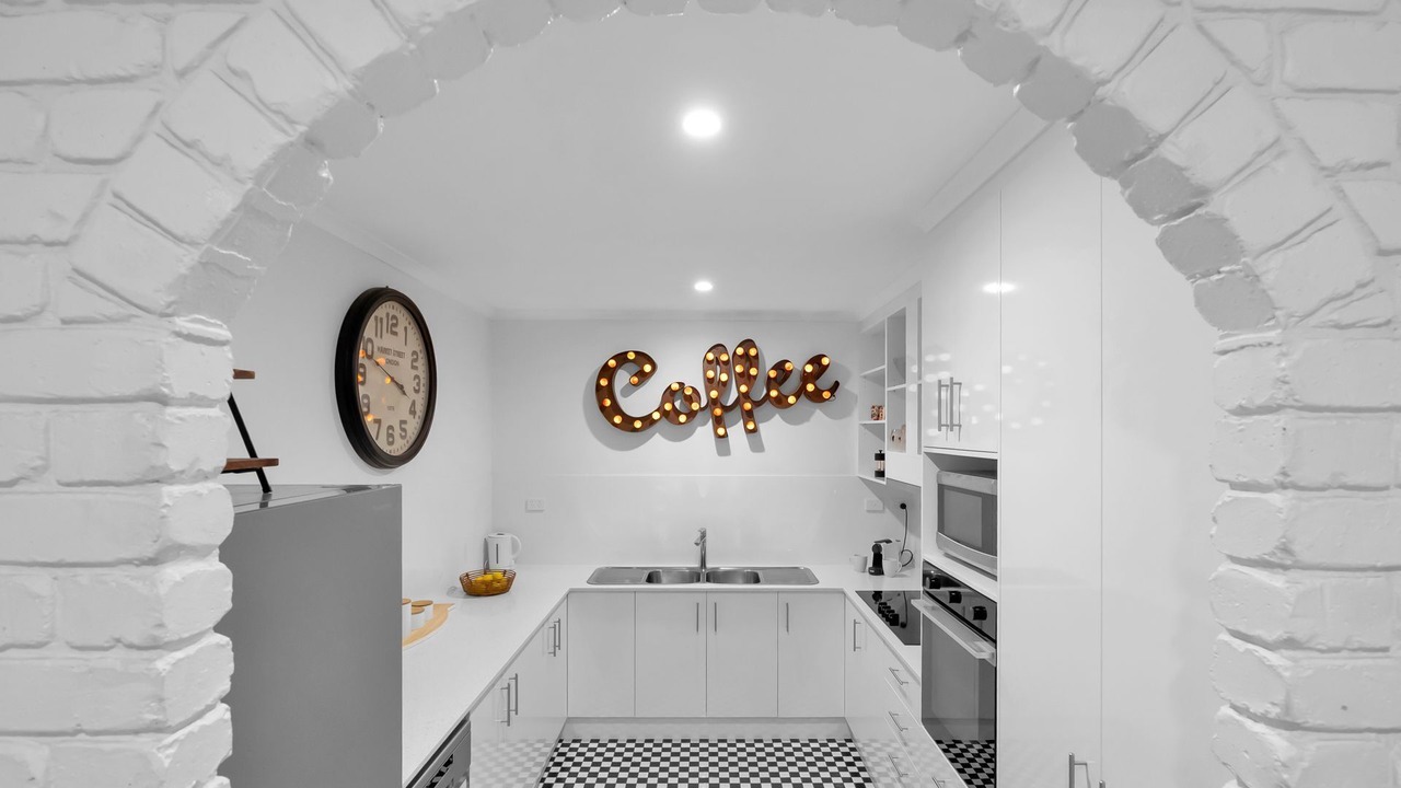 Photo of Kitchen in Trinity Beach