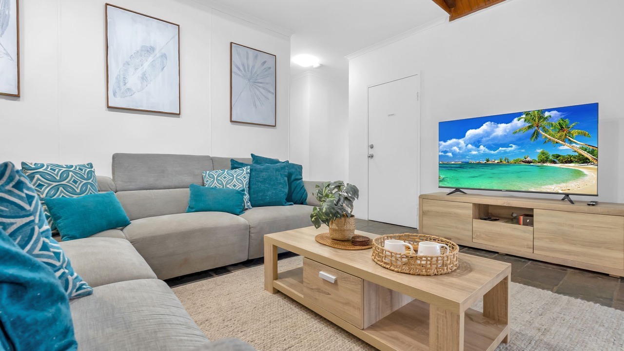 Photo of Livingroom in Trinity Beach