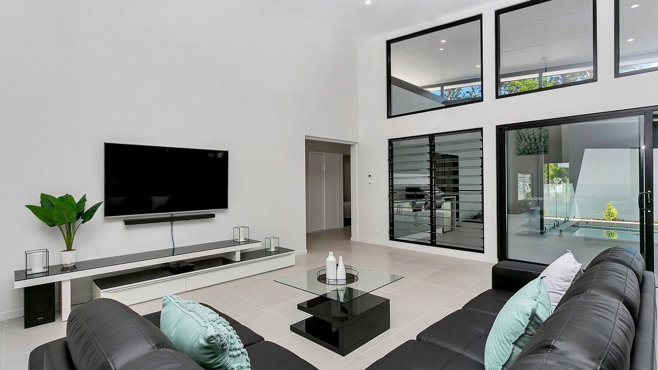 Photo of Livingroom in Clifton Beach