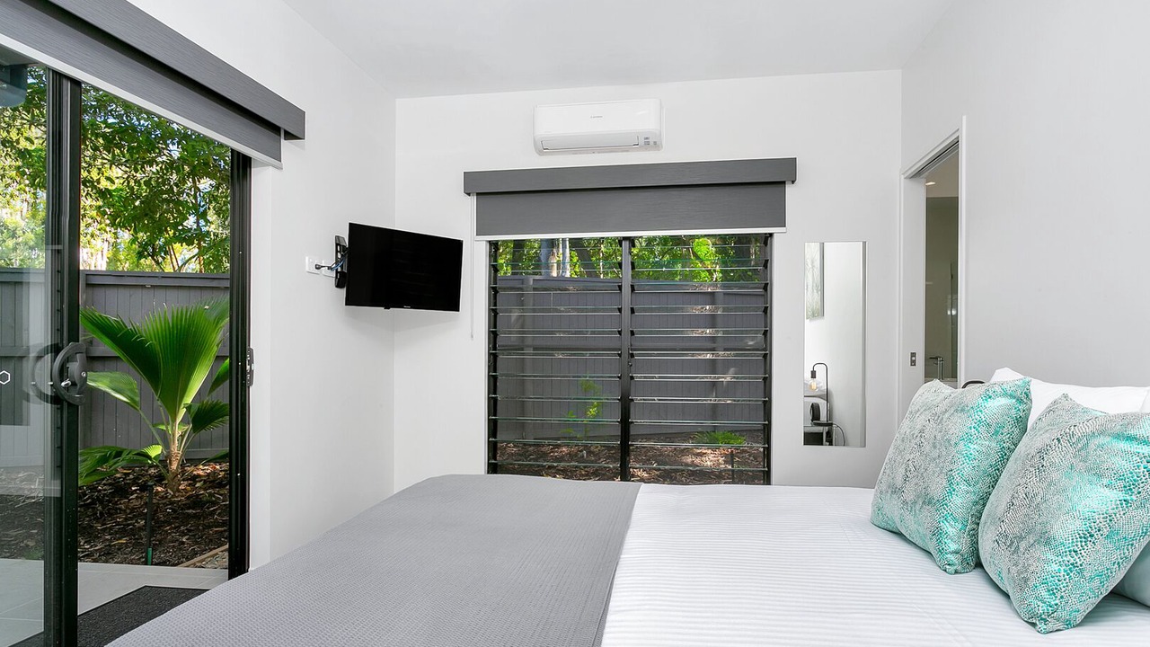 Photo of Bedroom in Clifton Beach