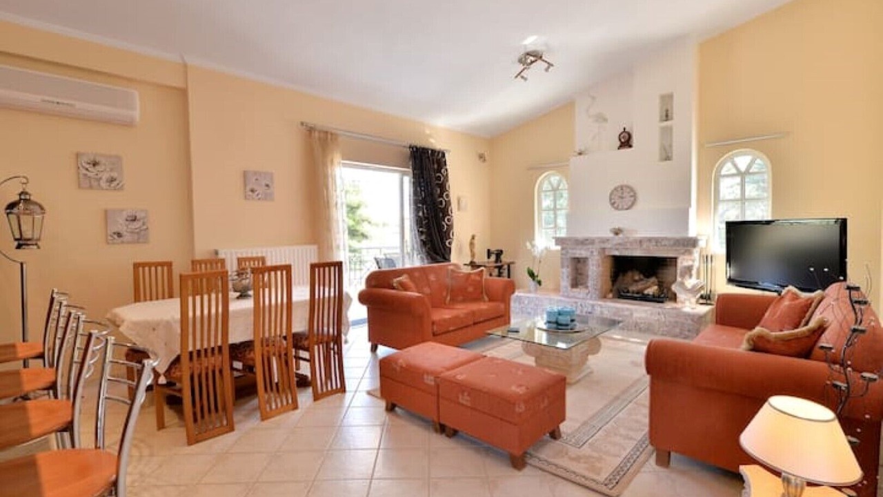 Photo of Livingroom in Spata-Artemida