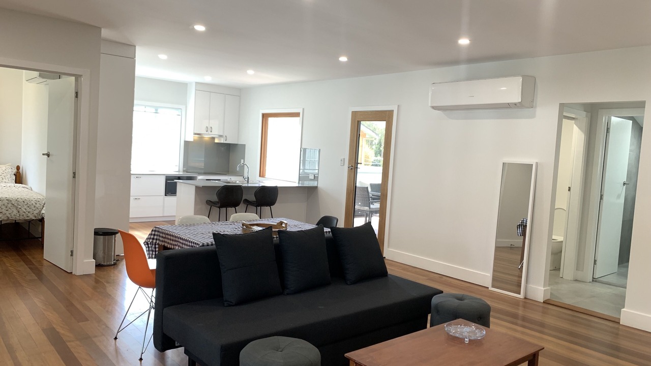 Photo of Livingroom in Belmont