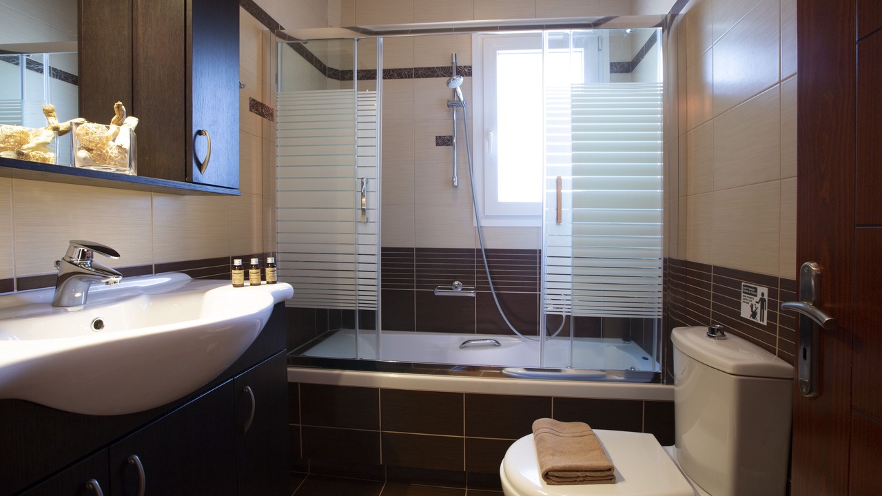 Photo of Bathroom in Katouna