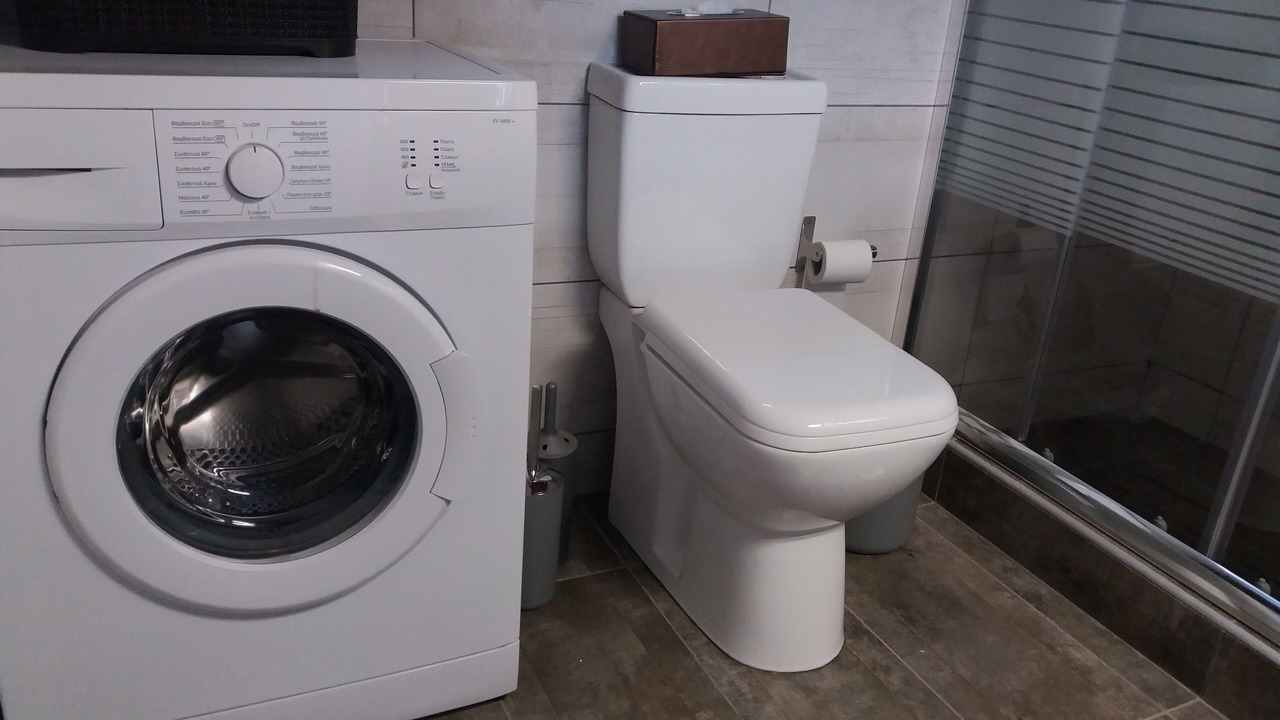 Photo of Bathroom in Katakolo