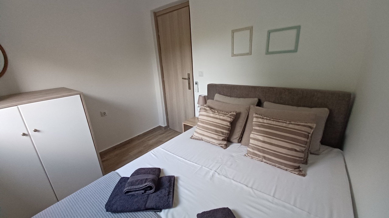 Photo of Bedroom in Katakolo