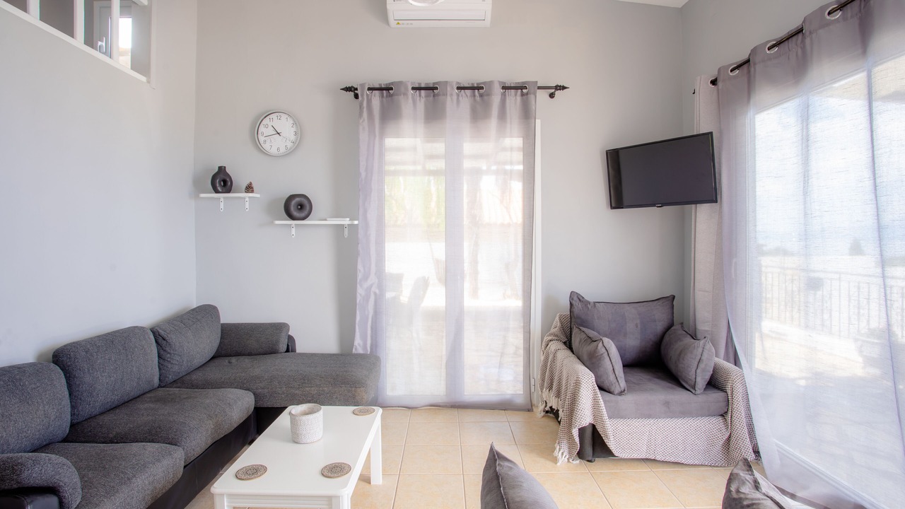 Photo of Livingroom in Katomerion