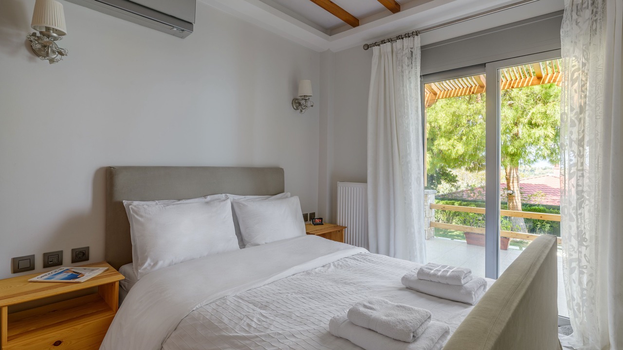 Photo of Bedroom in Chalcis