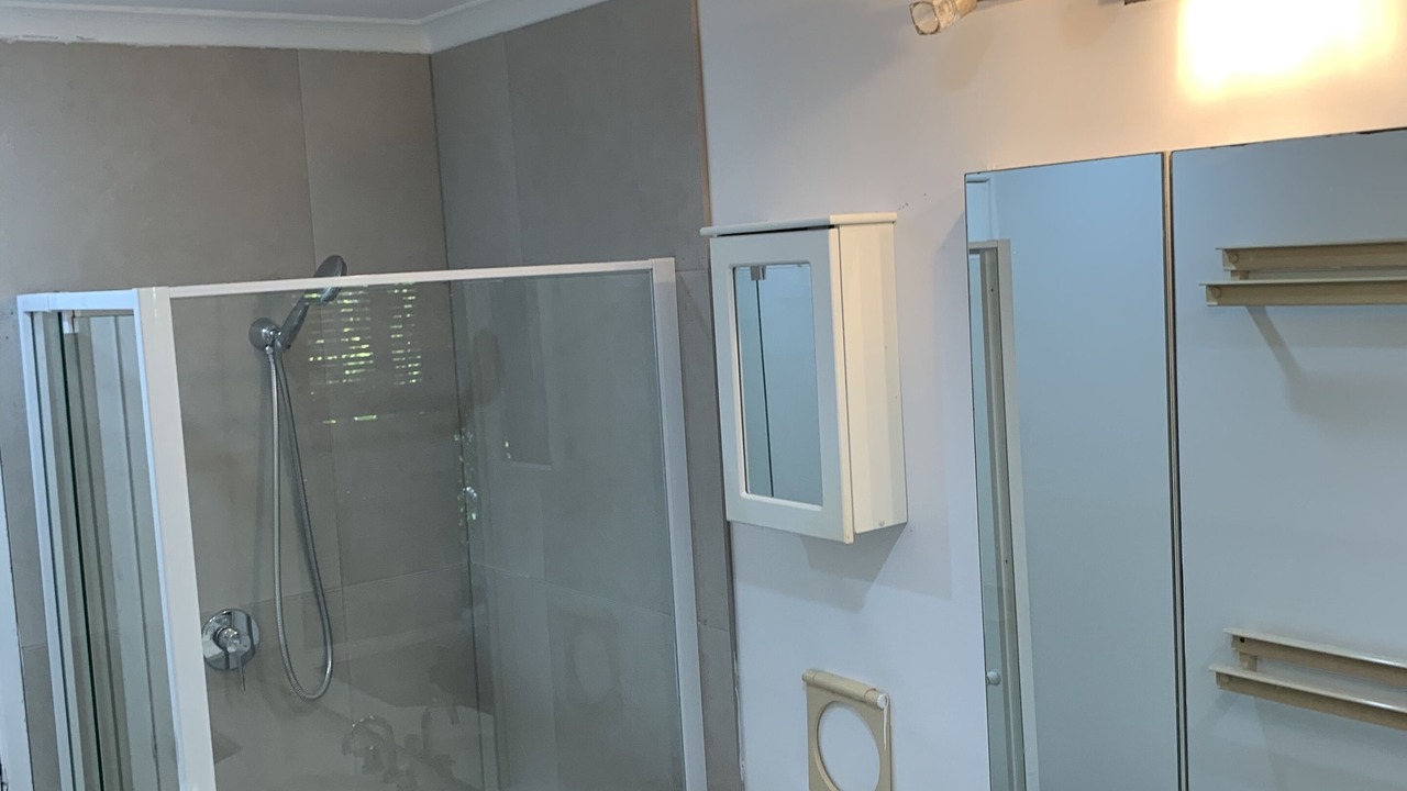 Photo of Bathroom in Sinnamon Park