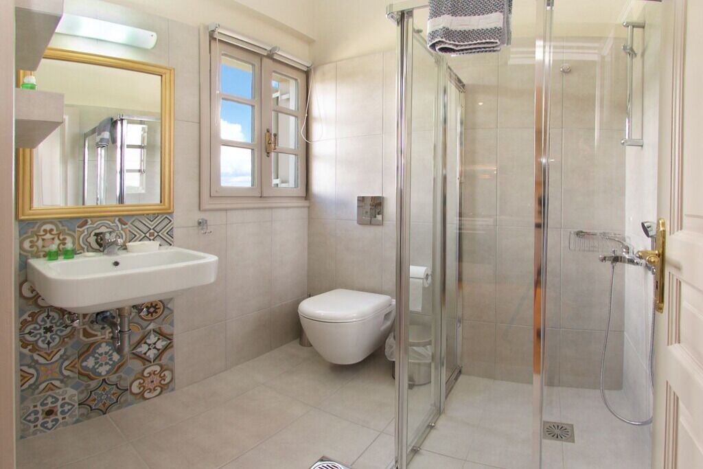 Photo of Bathroom in Antipata
