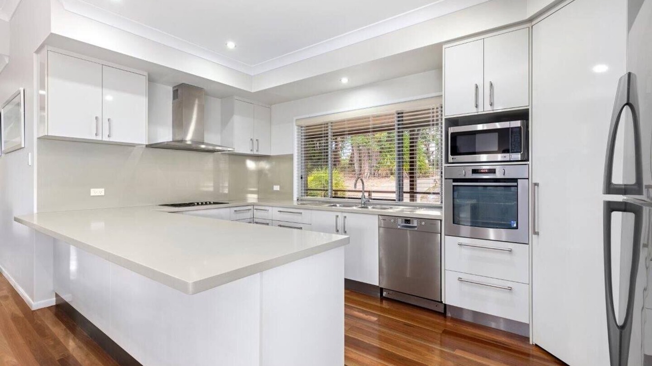 Photo of Kitchen in Kingfisher Bay