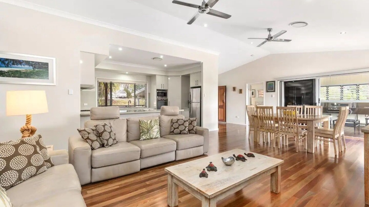 Photo of Livingroom in Kingfisher Bay