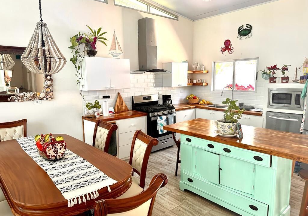 Photo of Kitchen in Esterillos Oeste