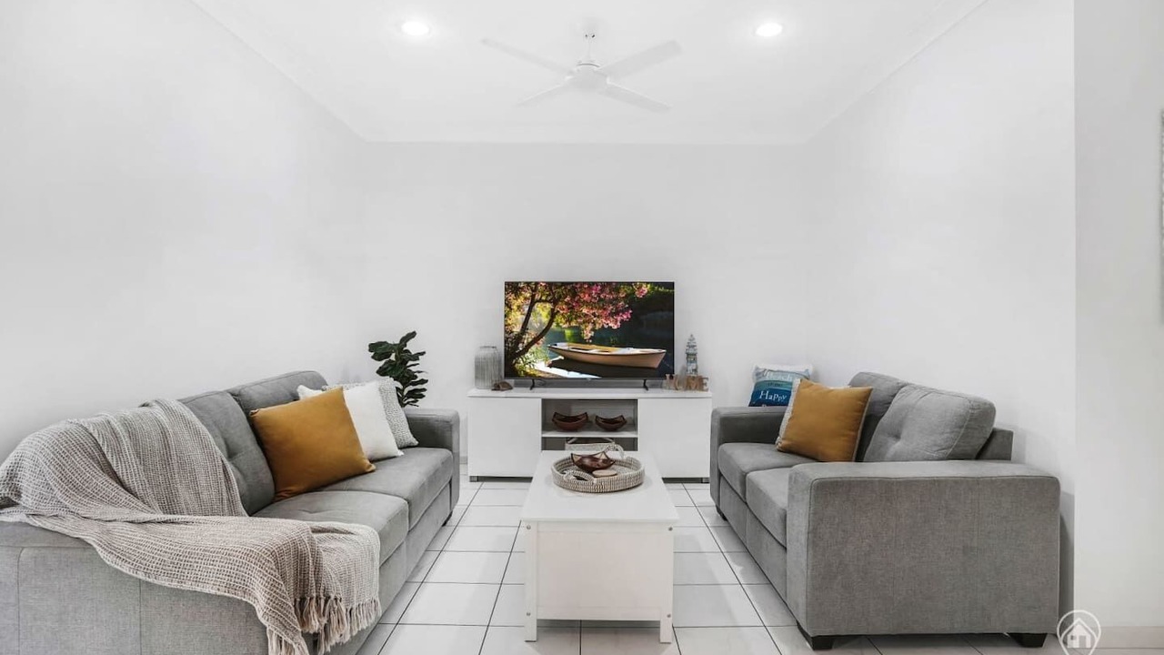 Photo of Livingroom in Kewarra Beach