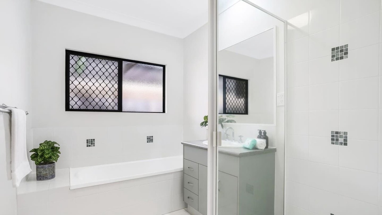 Photo of Bathroom in Kewarra Beach