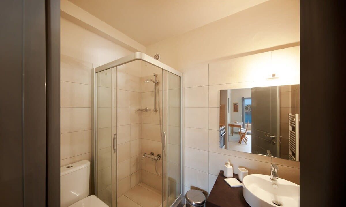 Photo of Bathroom in Katakali