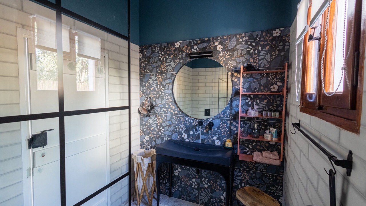 Photo of Bathroom in Aegina Town