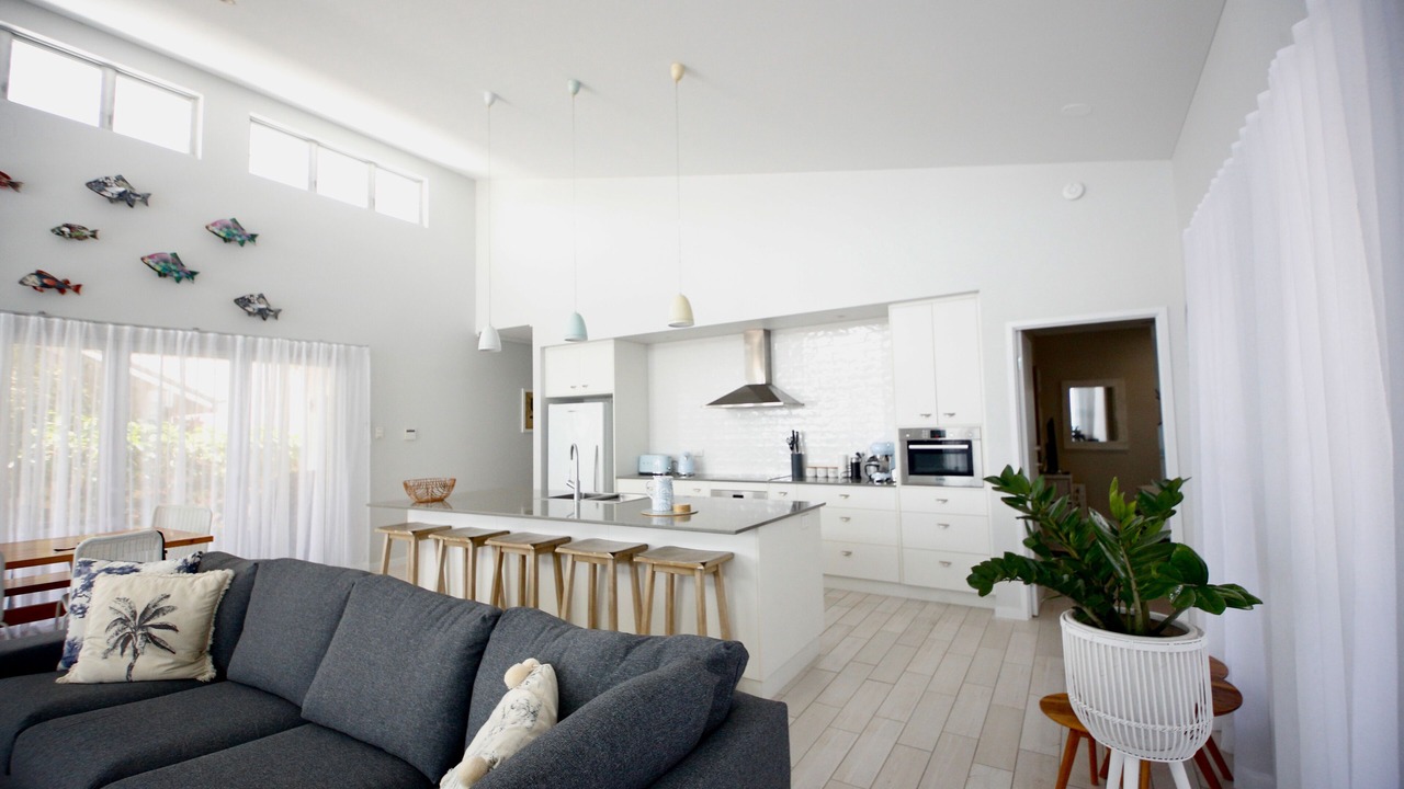 Photo of Livingroom in Machans Beach