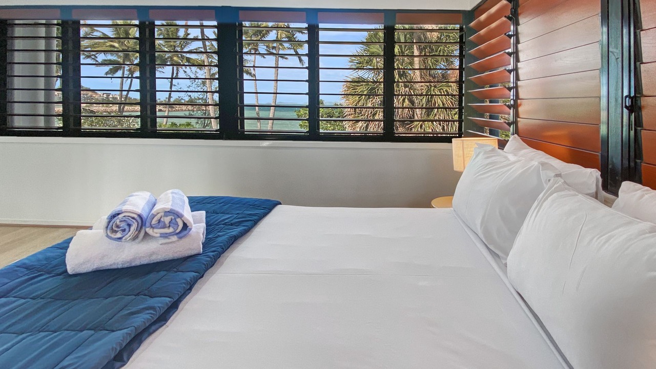 Photo of Bedroom in Nelly Bay
