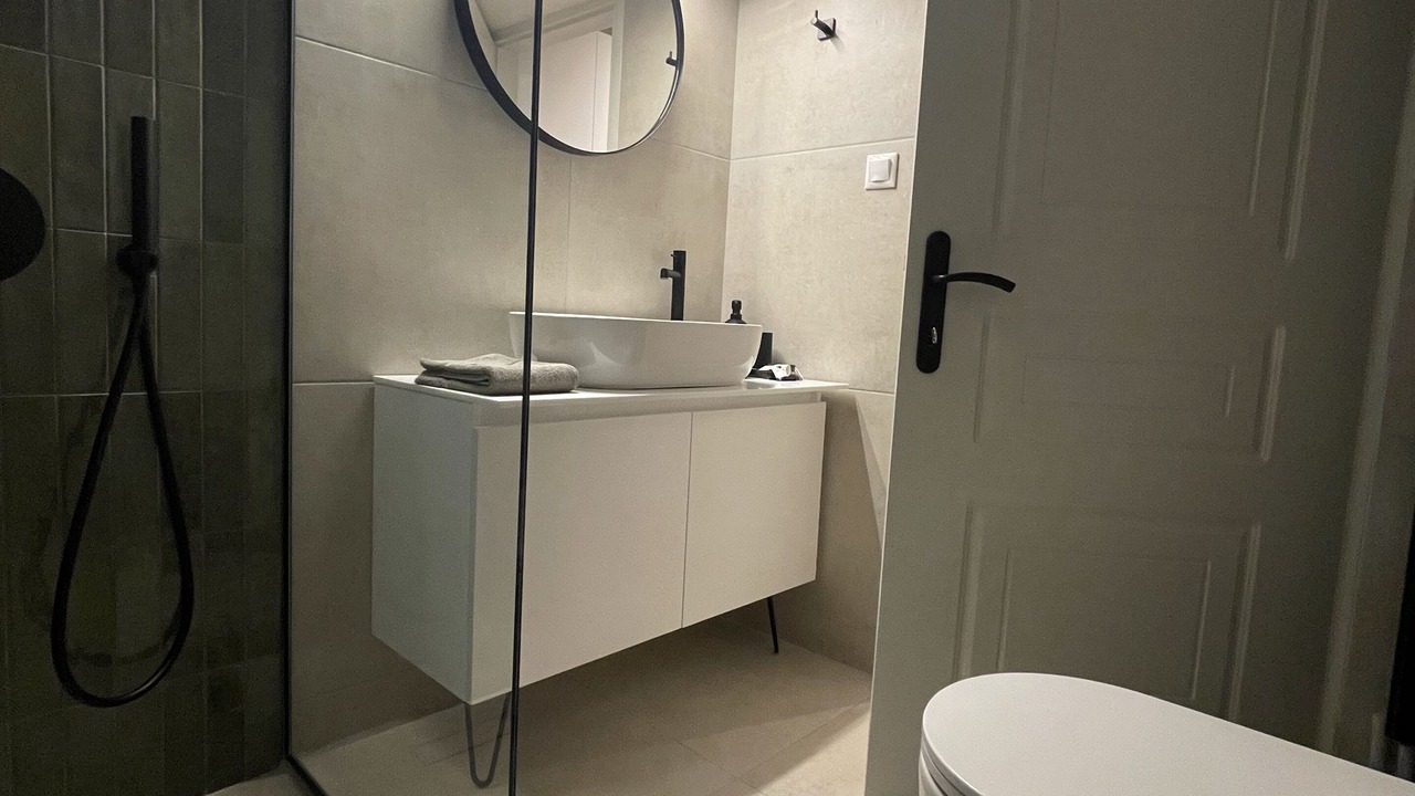 Photo of Bathroom in Neos Kosmos