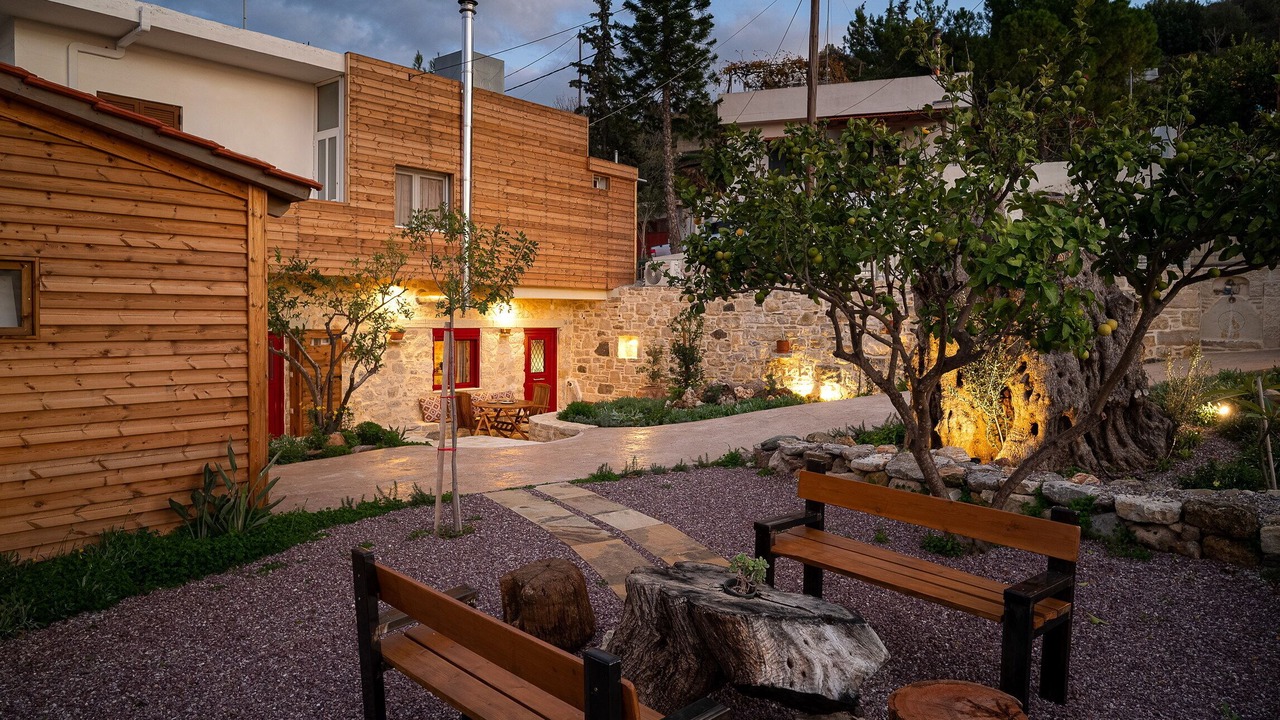 Photo of Outdoor in Kouses