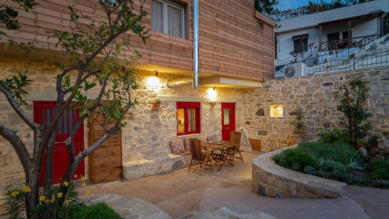 Photo of Outdoor in Kouses