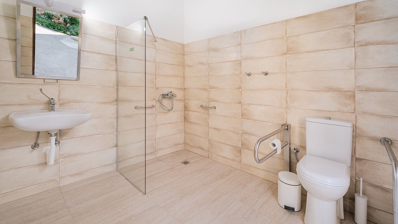 Photo of Bathroom in Kouses