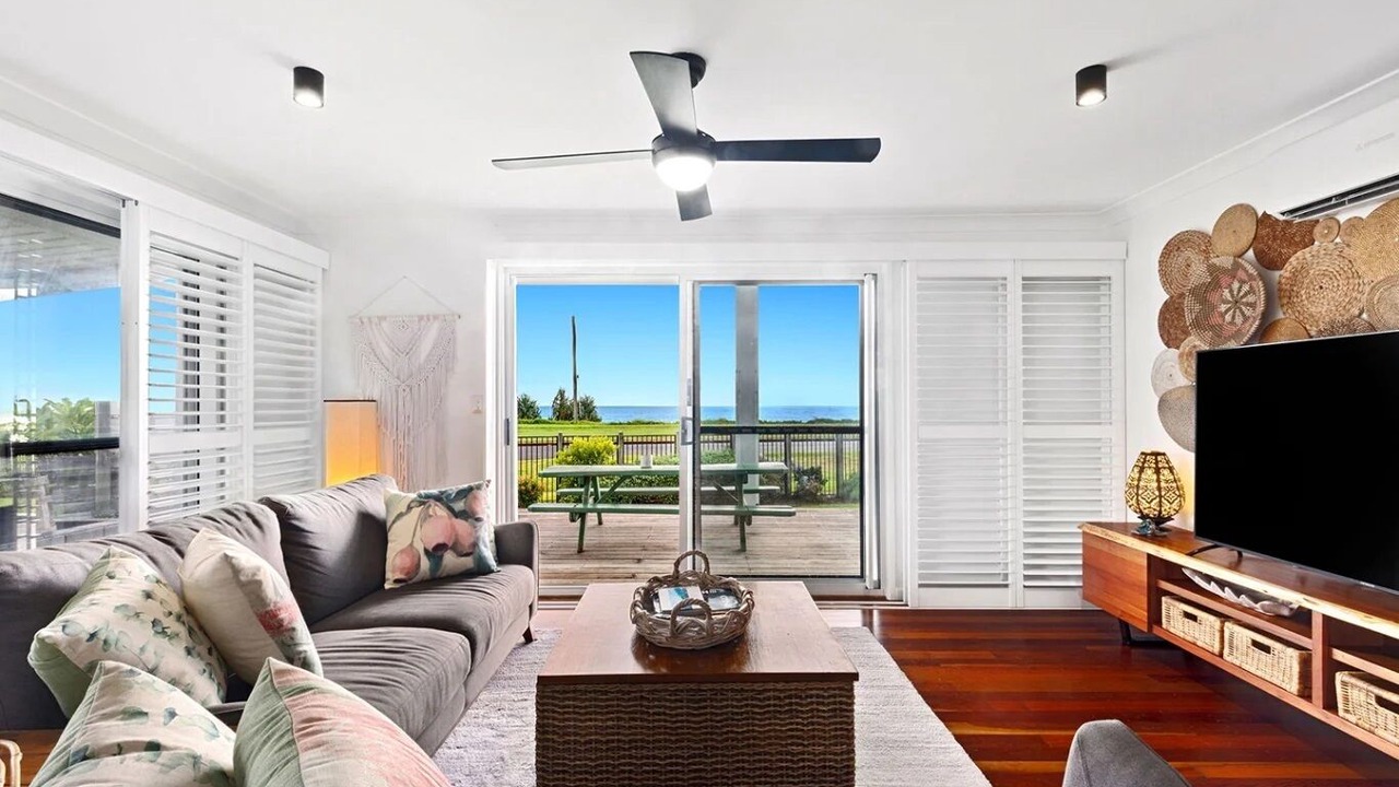 Photo of Livingroom in Burnett Heads