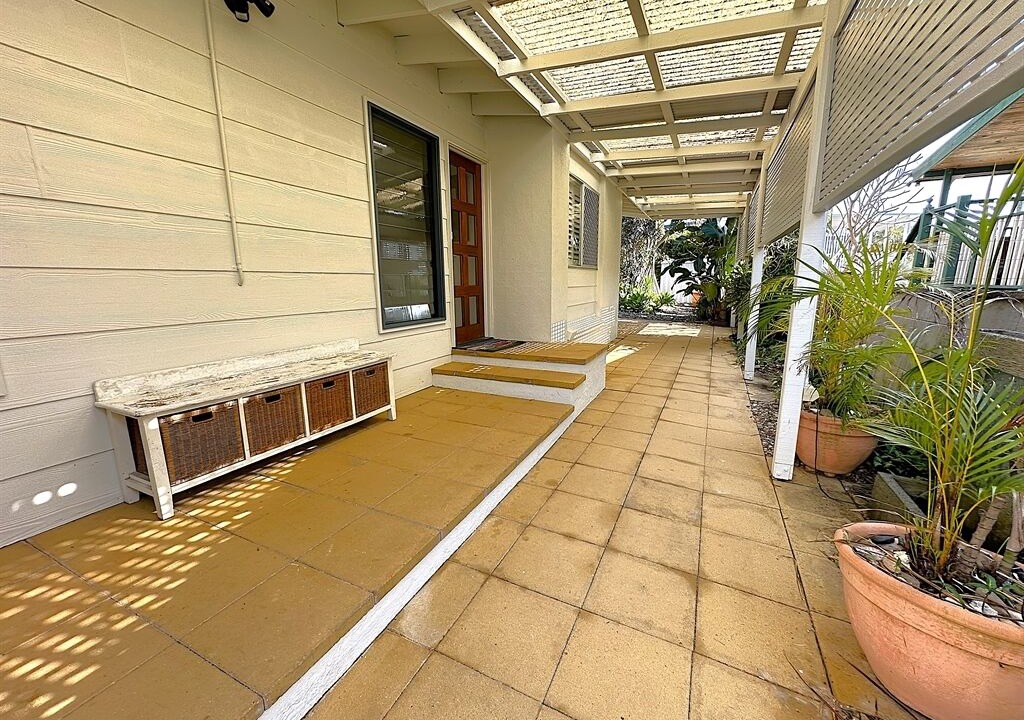 Photo of Others in Tugun