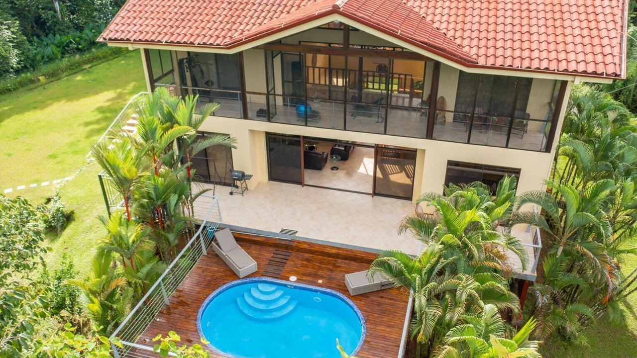 Photo of Outdoor in Parrita