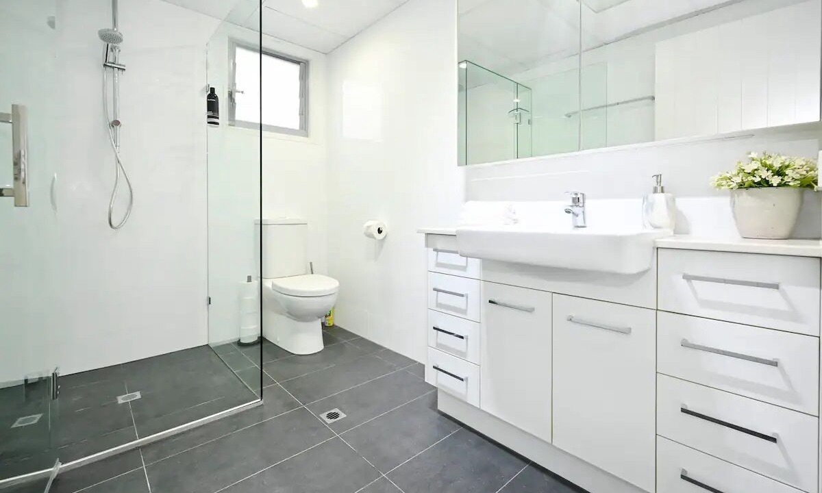Photo of Bathroom in Alexandra Headland