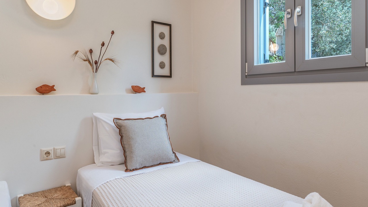 Photo of Bedroom in Batsi