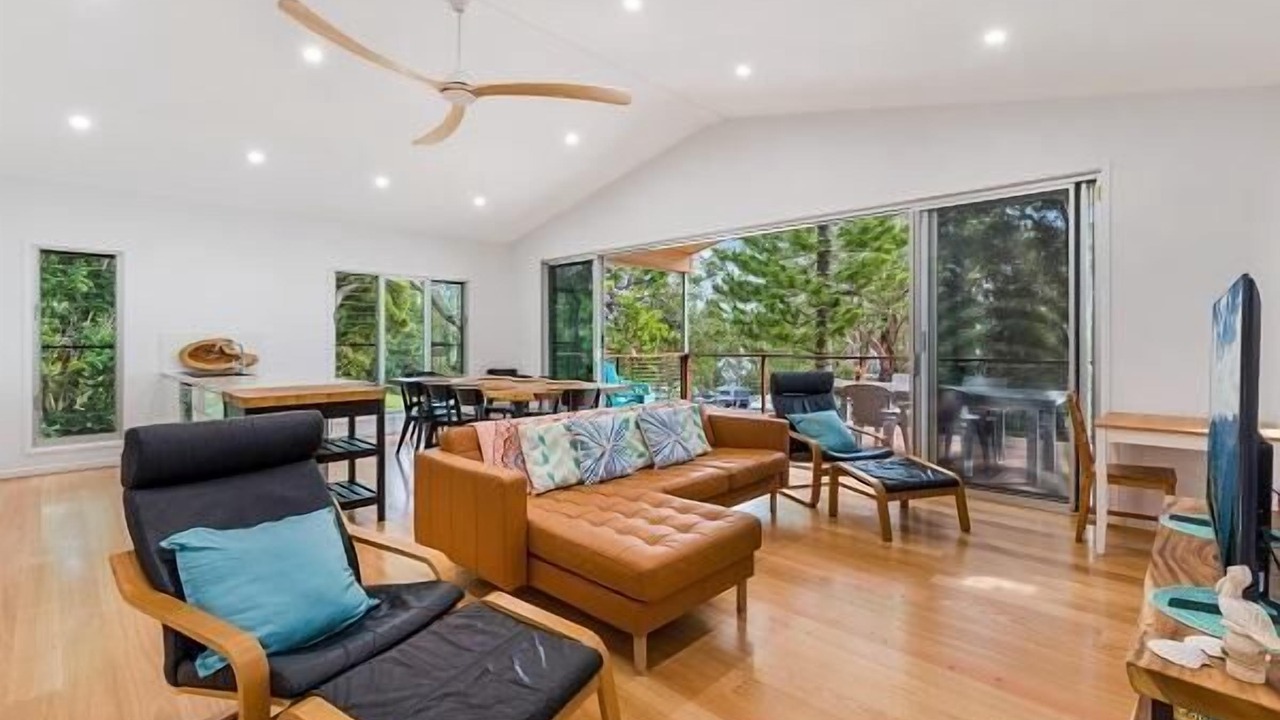 Photo of Livingroom in Boreen Point