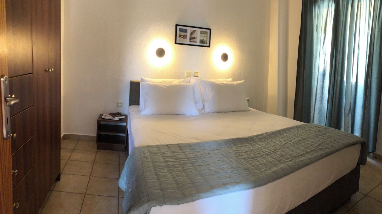 Photo of Bedroom in Glyfa