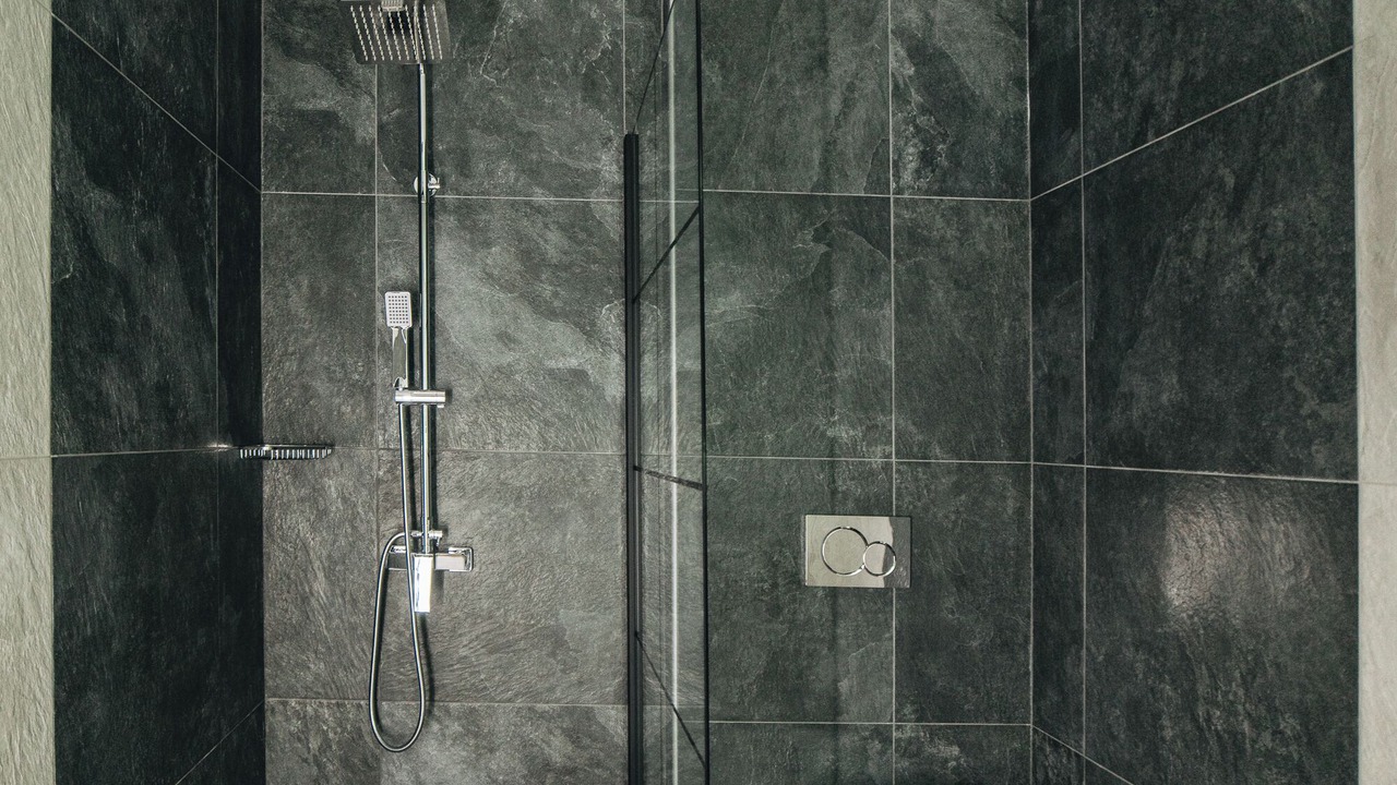 Photo of Bathroom in Patitiri