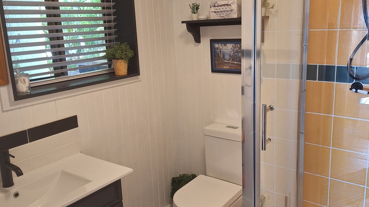 Photo of Bathroom in Beechmont