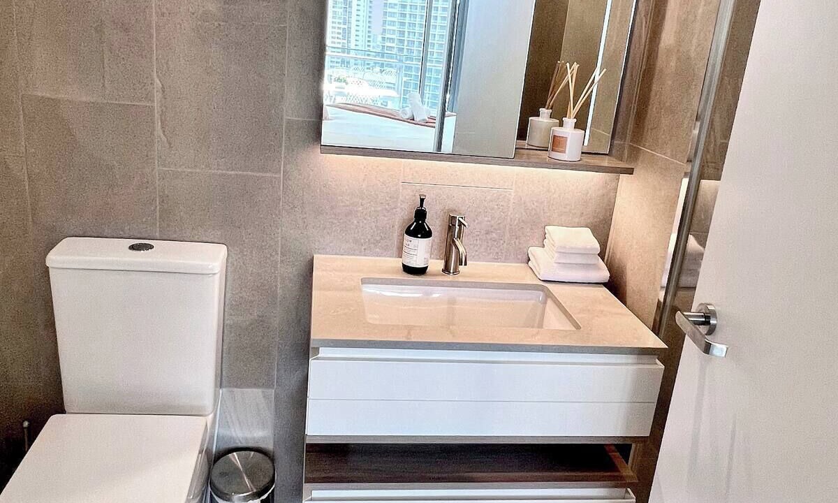 Photo of Bathroom in Broadbeach