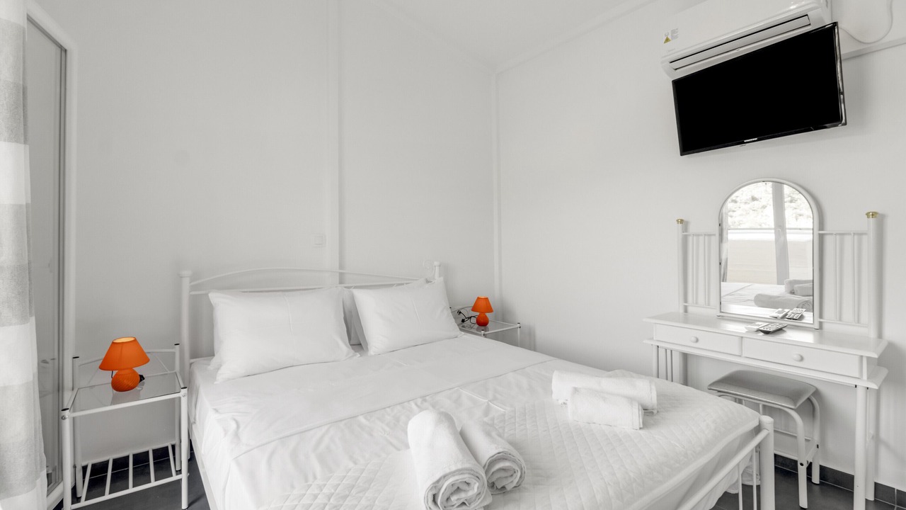 Photo of Bedroom in Katomerion