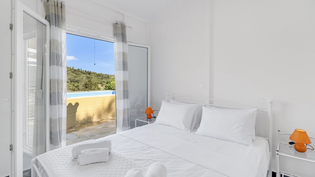 Photo of Bedroom in Katomerion